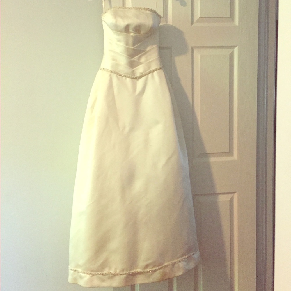 Wedding dress